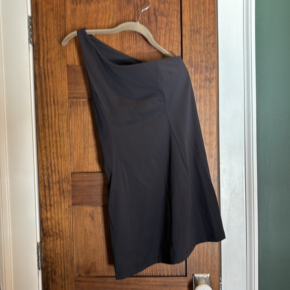 Outdoor voices one shoulder exercise dress - Picture 3 of 3